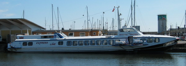Delphin IV in the harbour of Nexoe